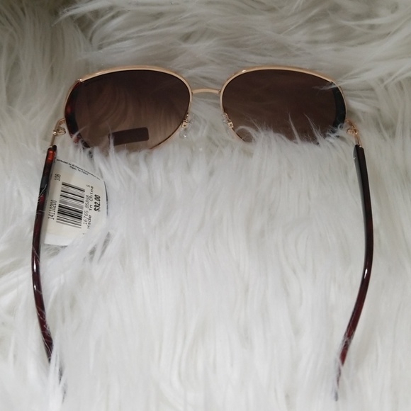 Liz Claiborne sunglasses - Picture 2 of 3